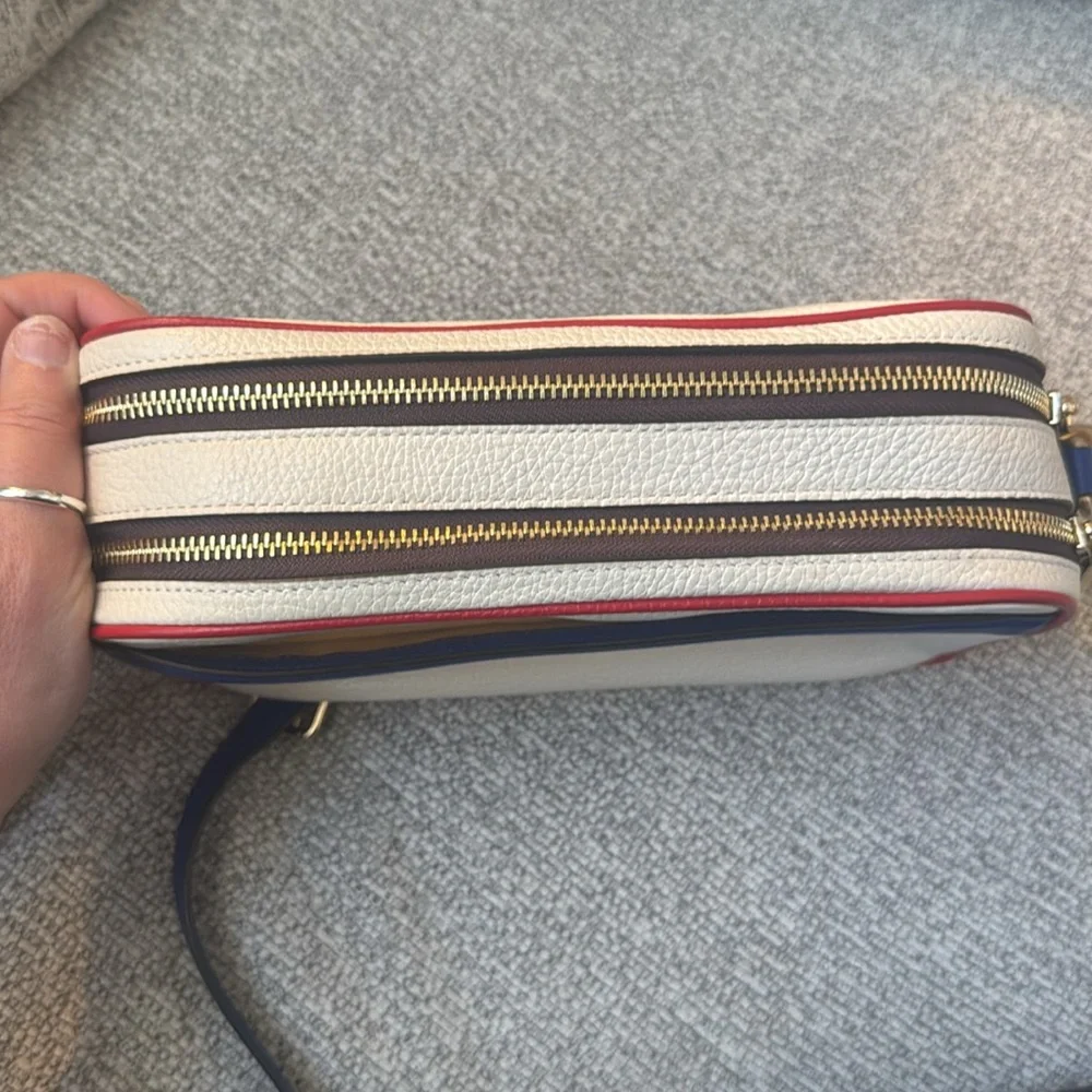 Coach crossbody - Picture 5 of 11